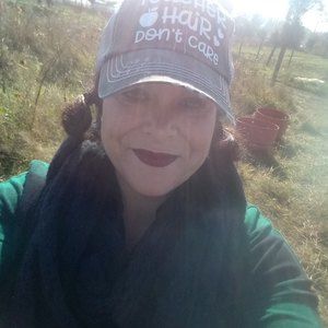 Meet your Posher, Lindsey